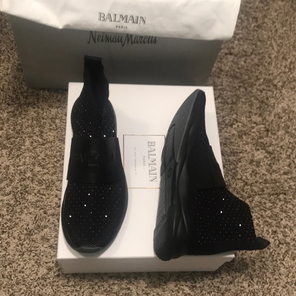 Bohemian sea shell stud earrings N35